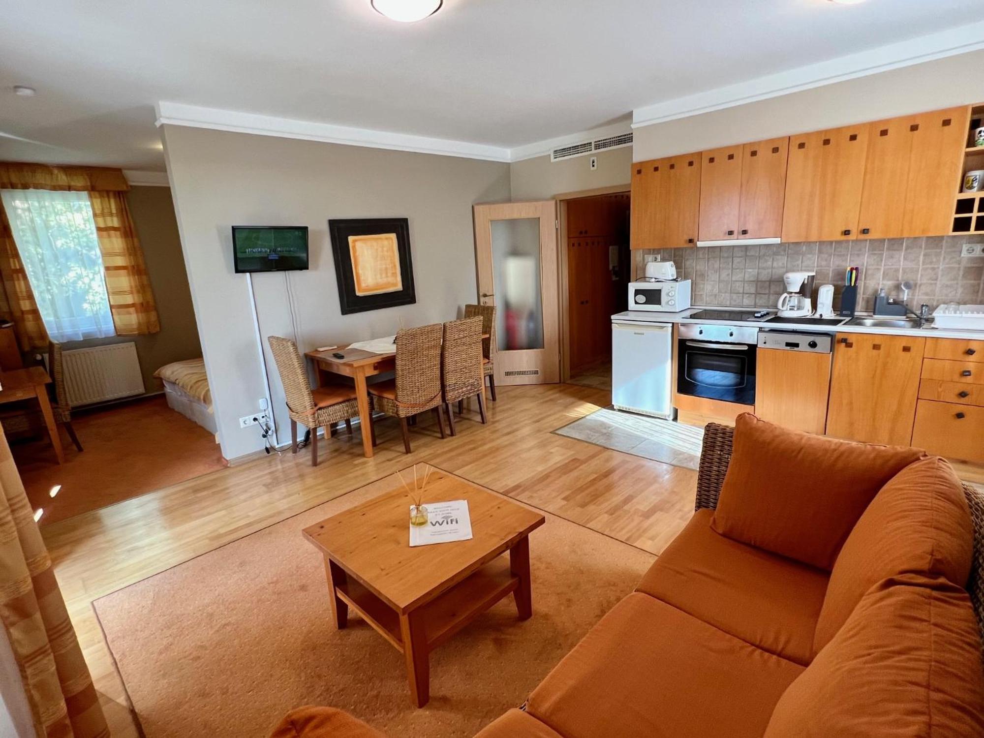 Luxus Golf Apartment Buk Bagian luar foto